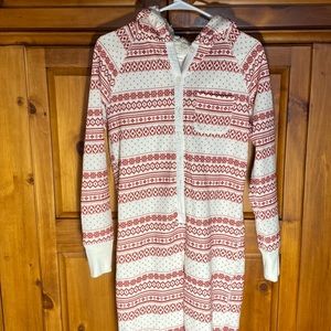 Abercrombie & Fitch Womens Red and White Holiday Onesie